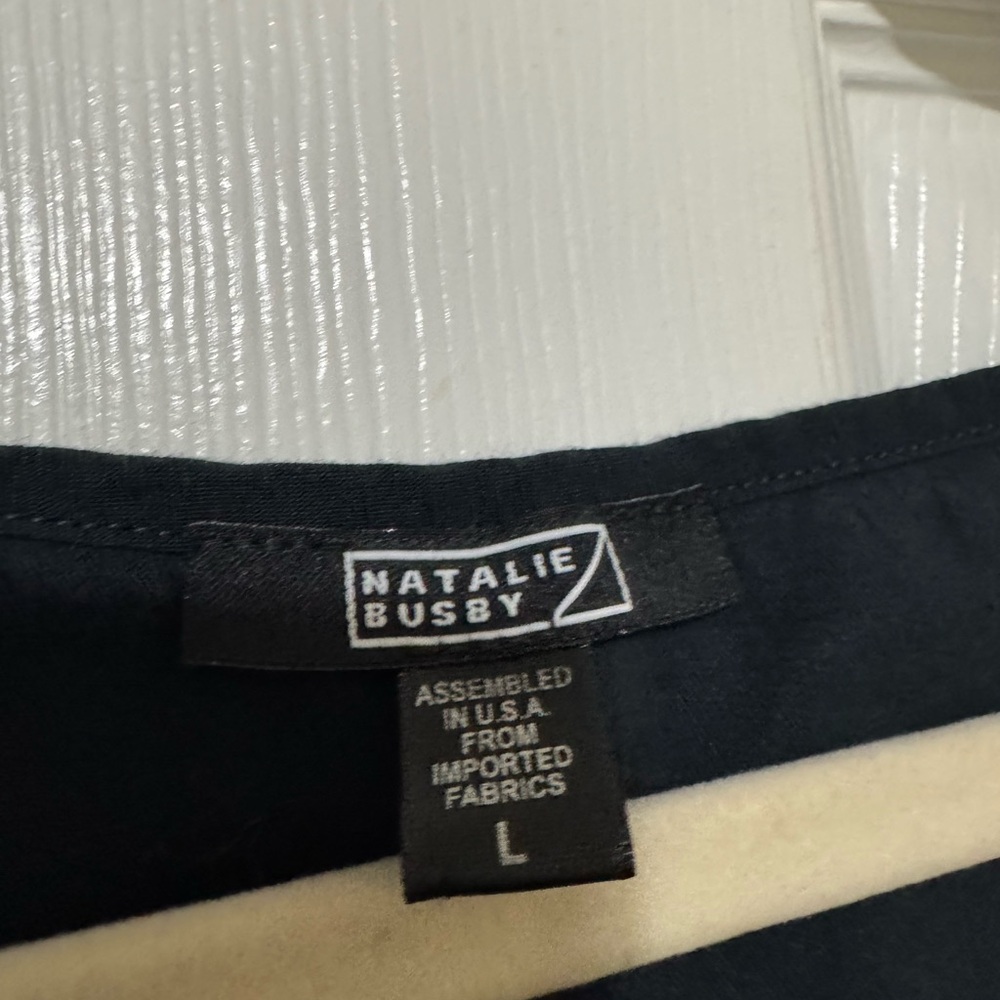 Natalie Busby Blue V-Neck Size Large View 3